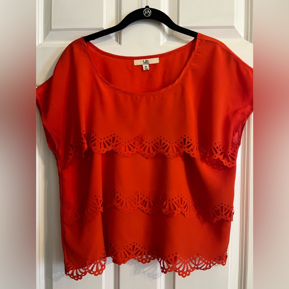 Women’s top size medium Ya Los Angeles